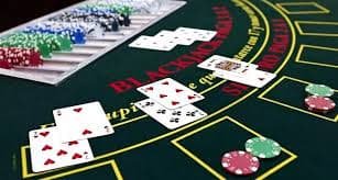Tabel pembayaran Colok Bebas menunjukkan hadiah untuk setiap kombinasi pencocokan angka